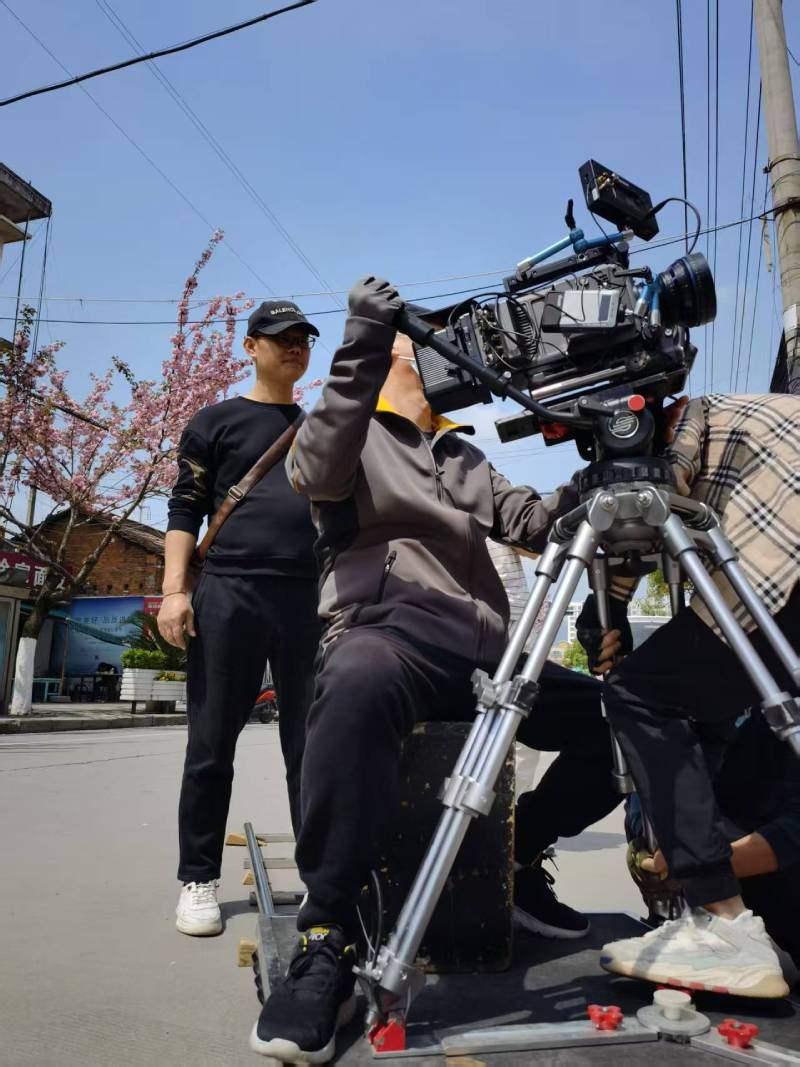 阜南县广告片拍摄：快消品牌爆款之选，网感内容适配社媒传播！